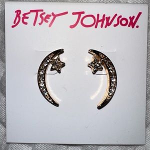 NWT Betsey Johnson Crescent Moon & Star earrings